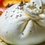 las sorprendentes diferencias entre burrata y mozzarella una comparacion nutricional y de sabor