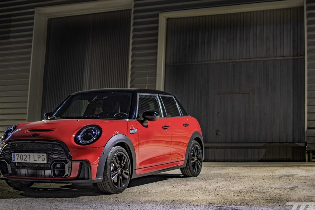 cuales son las diferencias entre los mini cooper s chili y hot pepper comparativa y analisis