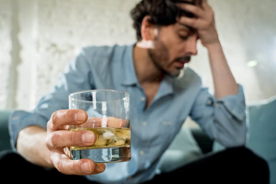 diferencias entre alcoholismo y alcoholemia que debes saber sobre estos terminos importantes