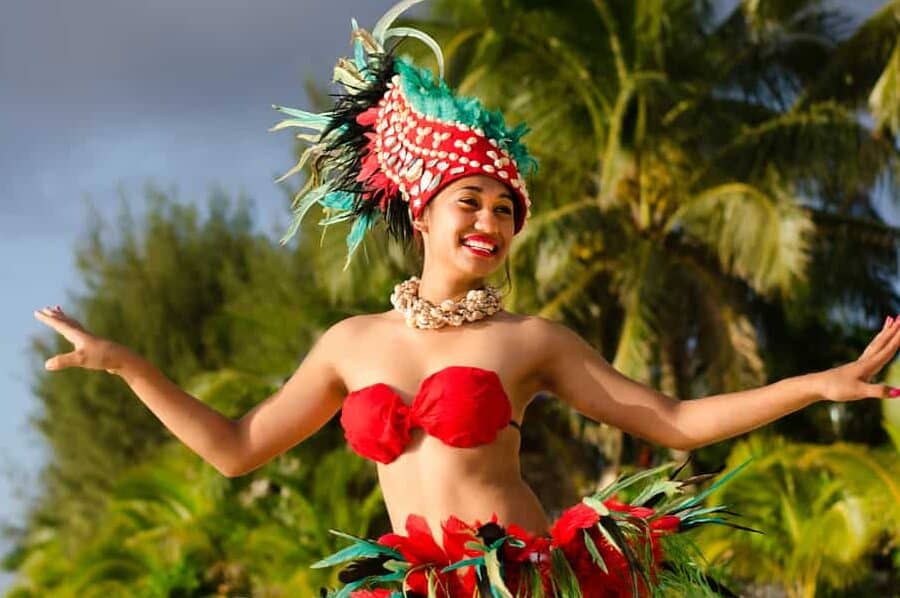 diferencias entre el traje tradicional hawaiano y tahitiano descubre las caracteristicas unicas de cada uno